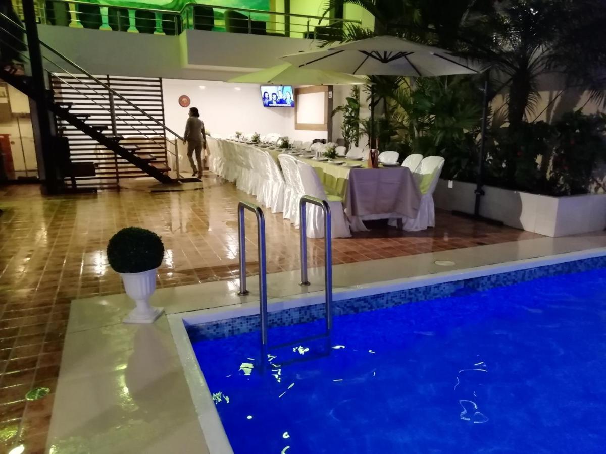 Murano Hotel Мойобамба Экстерьер фото